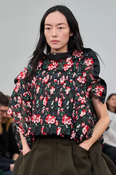Look 57